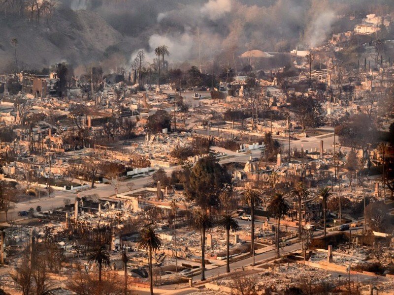 Los Angeles Alevlere Teslim: Felaketin Boyutları Büyüyor