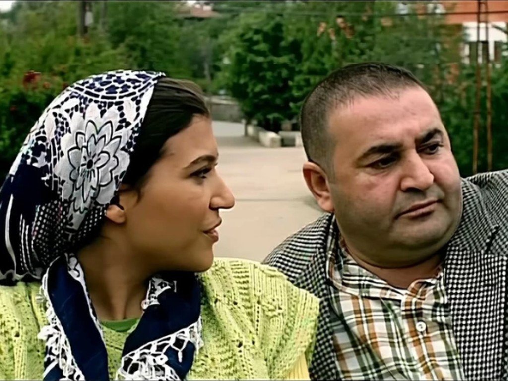 Yaşar Ne Yaşar Ne Yaşamaz (2008) | Şafak Sezer