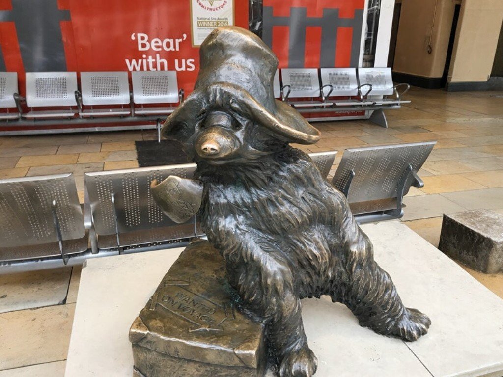 Çalınan Paddington Heykeli Bulundu: İki Kişi Gözaltında